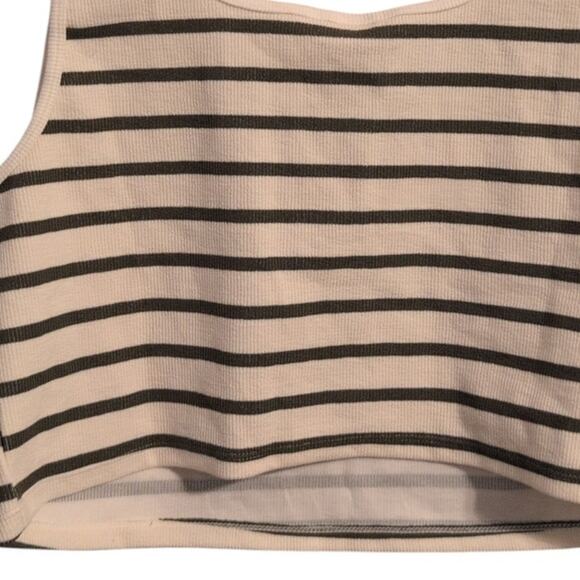 NWT H&M White & Green Striped Crop Top – Size XL, Cotton Blend - Picture 2 of 3